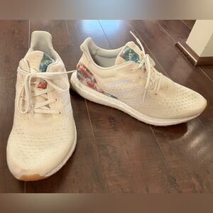 Adidas Men's Ultra Boost Sneakers 8.5